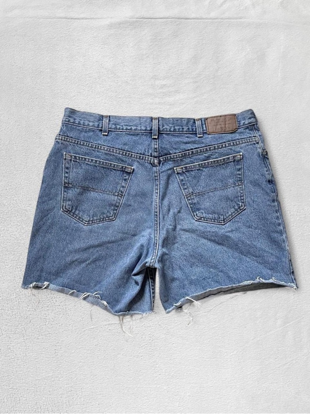 Faded Glory Vintage Medium Blue Relaxed Denim Cutoff Jort/Jean Shorts, Men’s 40”